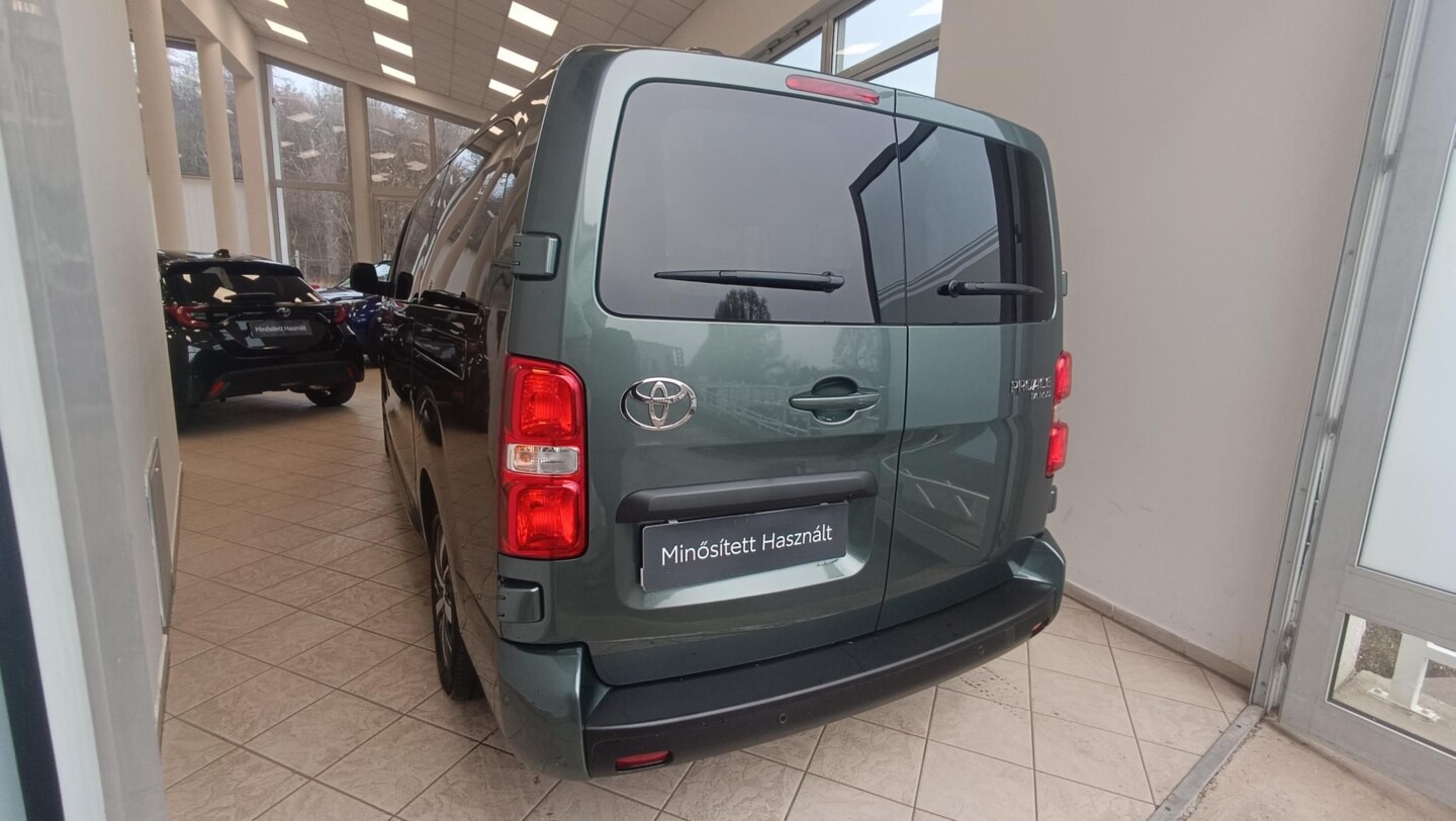 Toyota PROACE