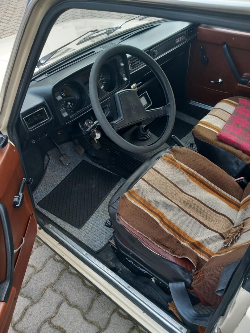 Lada 2105