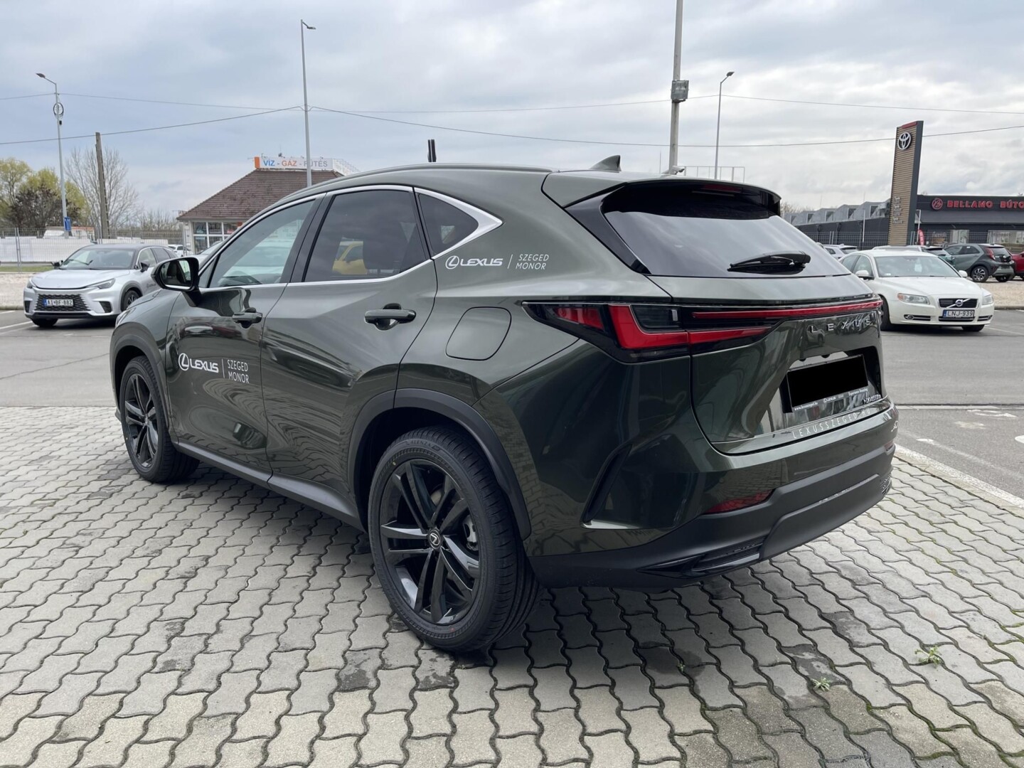 Lexus NX