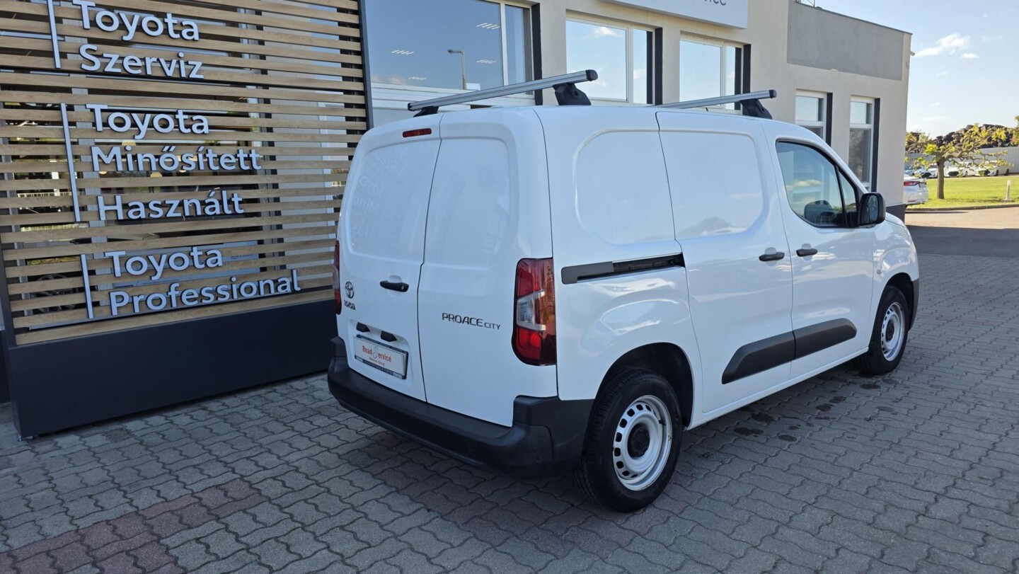 Toyota PROACE