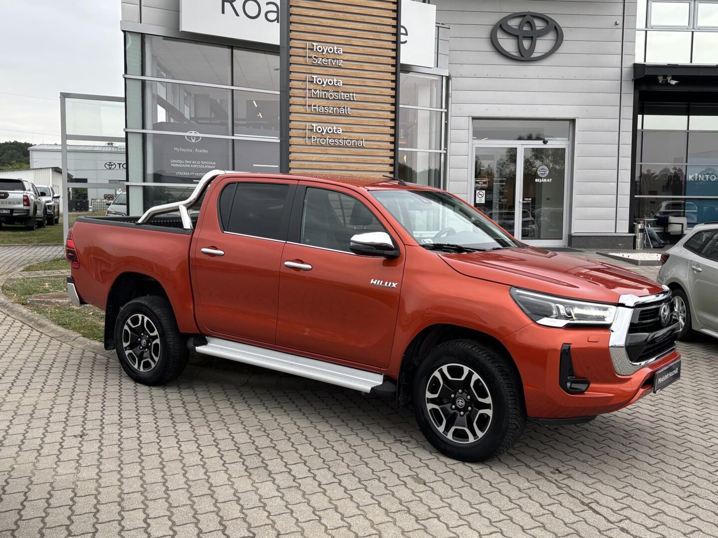 Toyota Hilux
