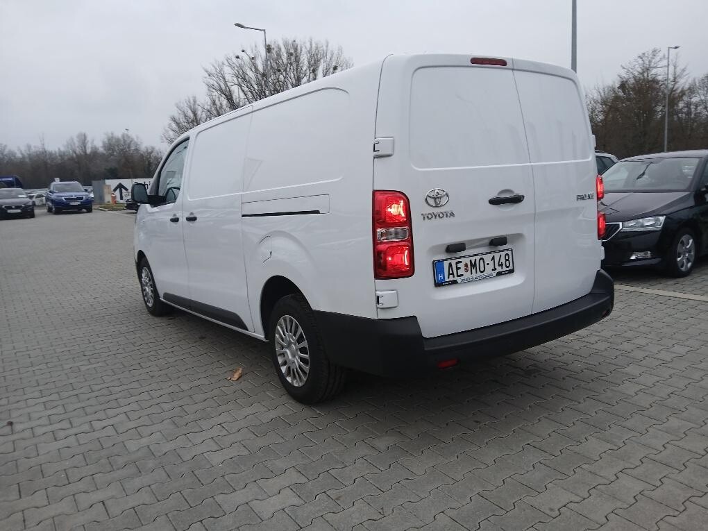 Toyota PROACE