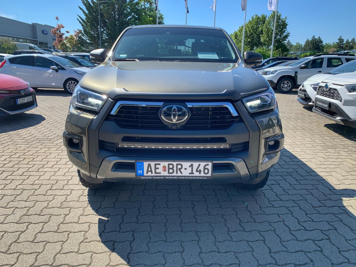 Toyota Hilux