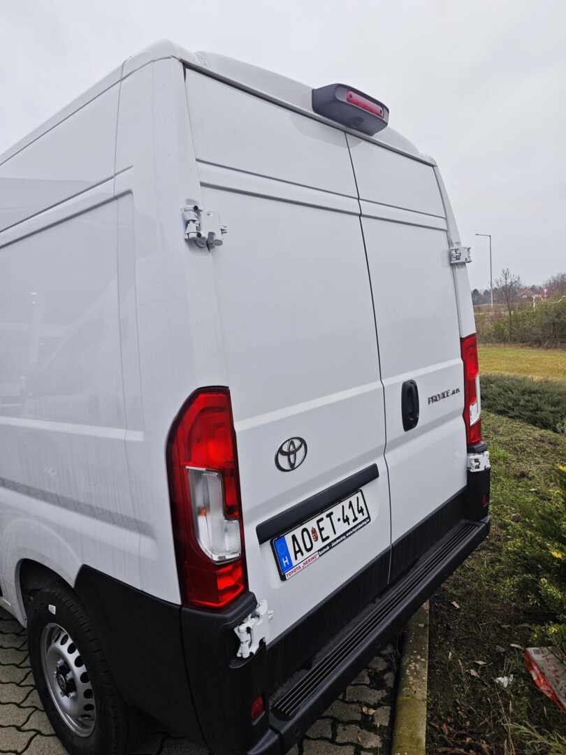 Toyota PROACE