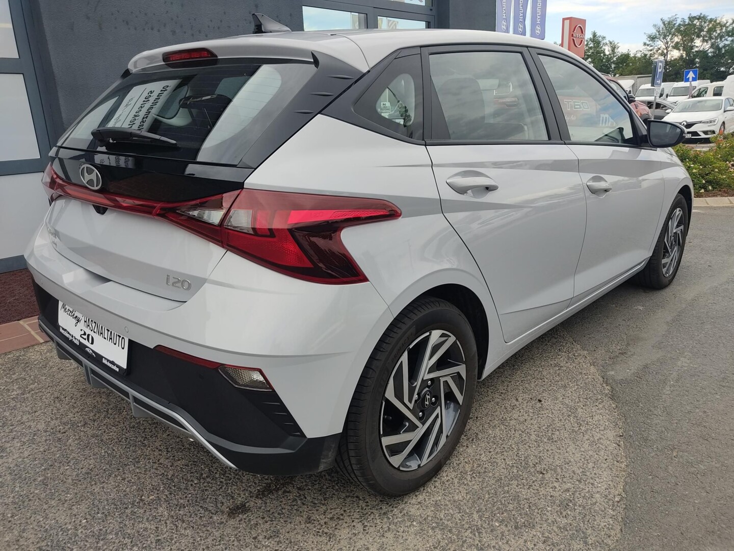 Hyundai i20