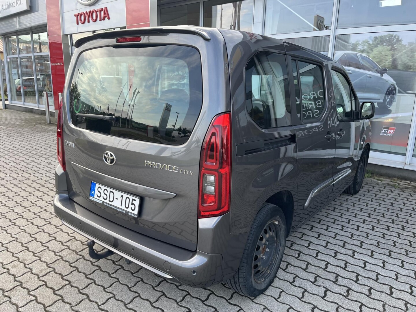Toyota PROACE