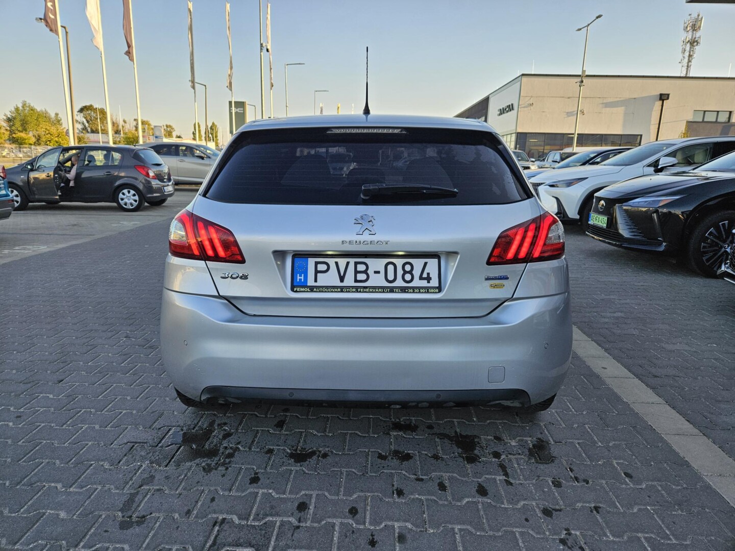 Peugeot 308