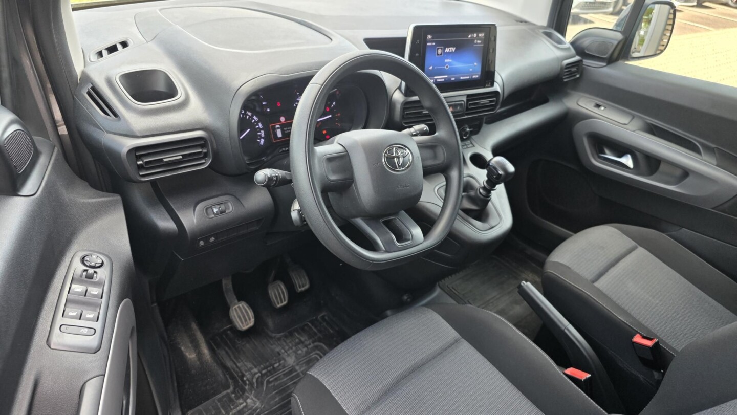 Toyota PROACE