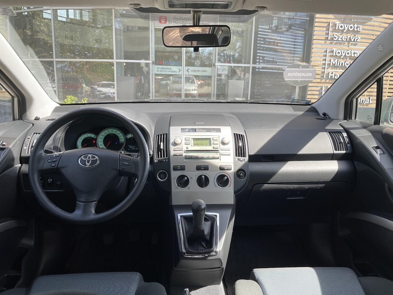 Toyota Corolla Verso