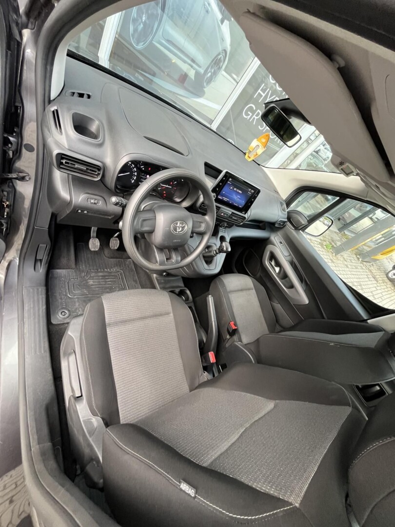 Toyota PROACE