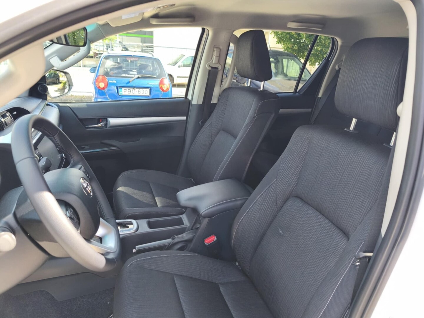 Toyota Hilux