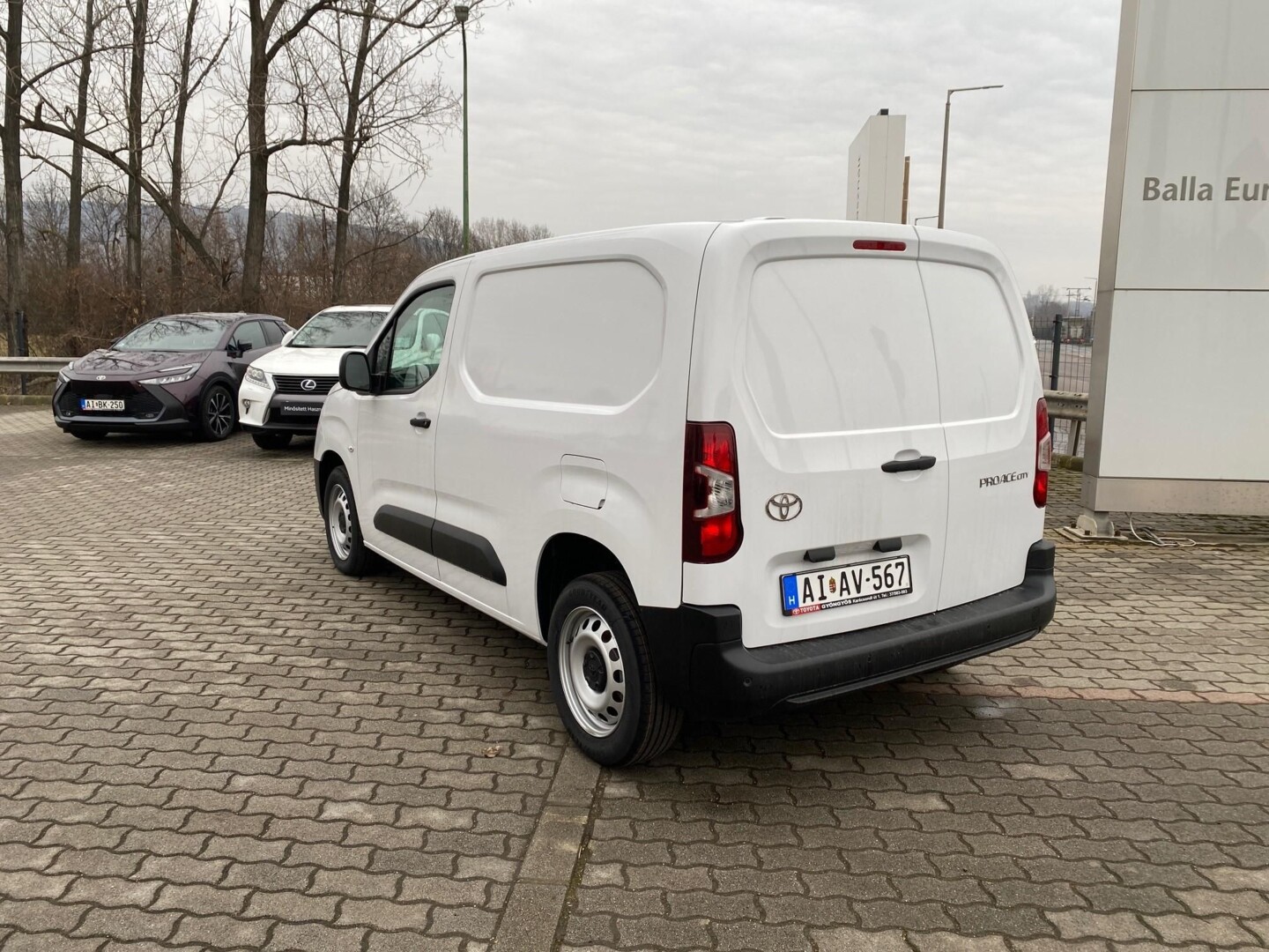 Toyota PROACE