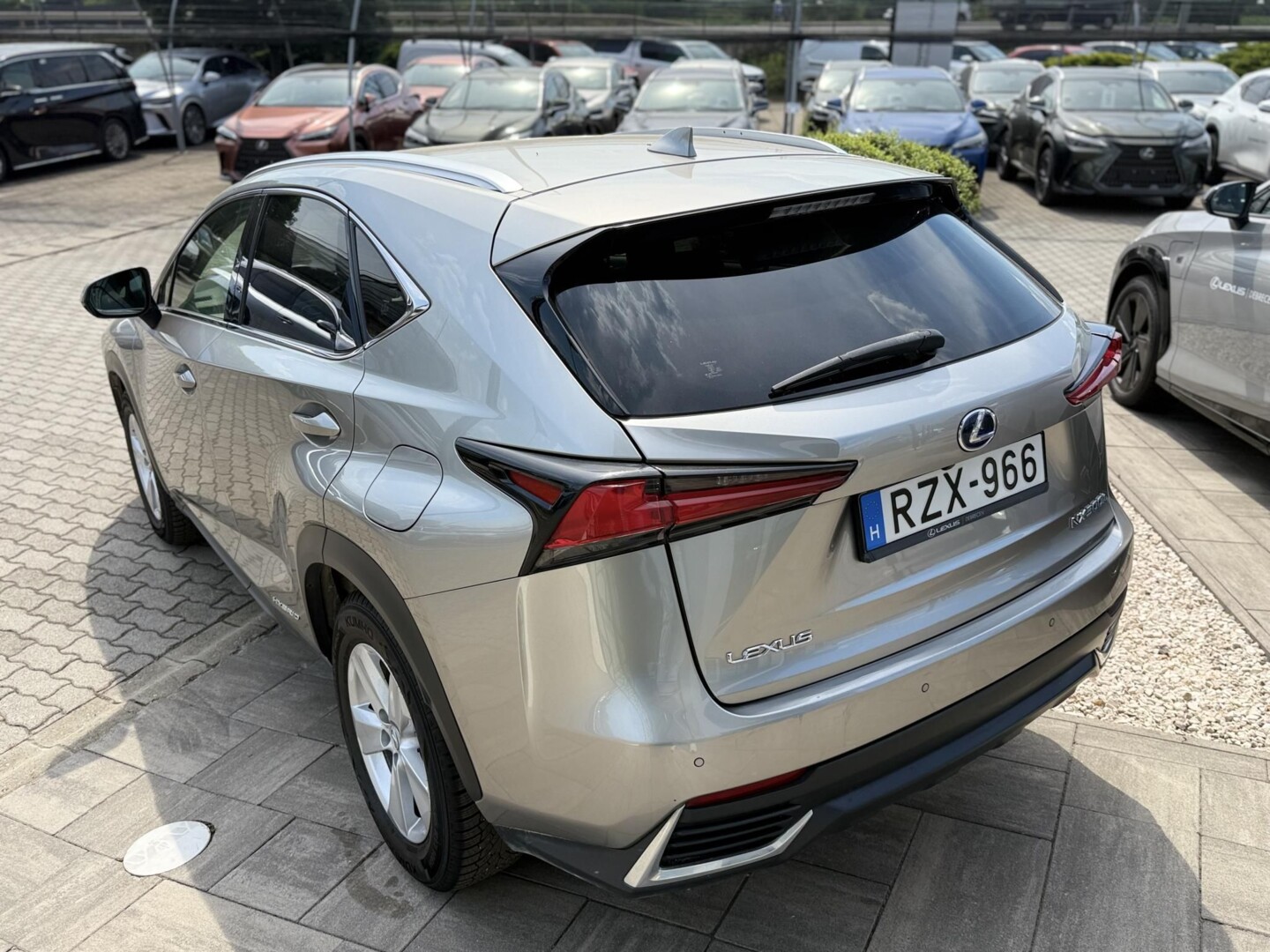 Lexus NX