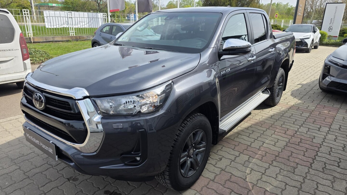 Toyota Hilux