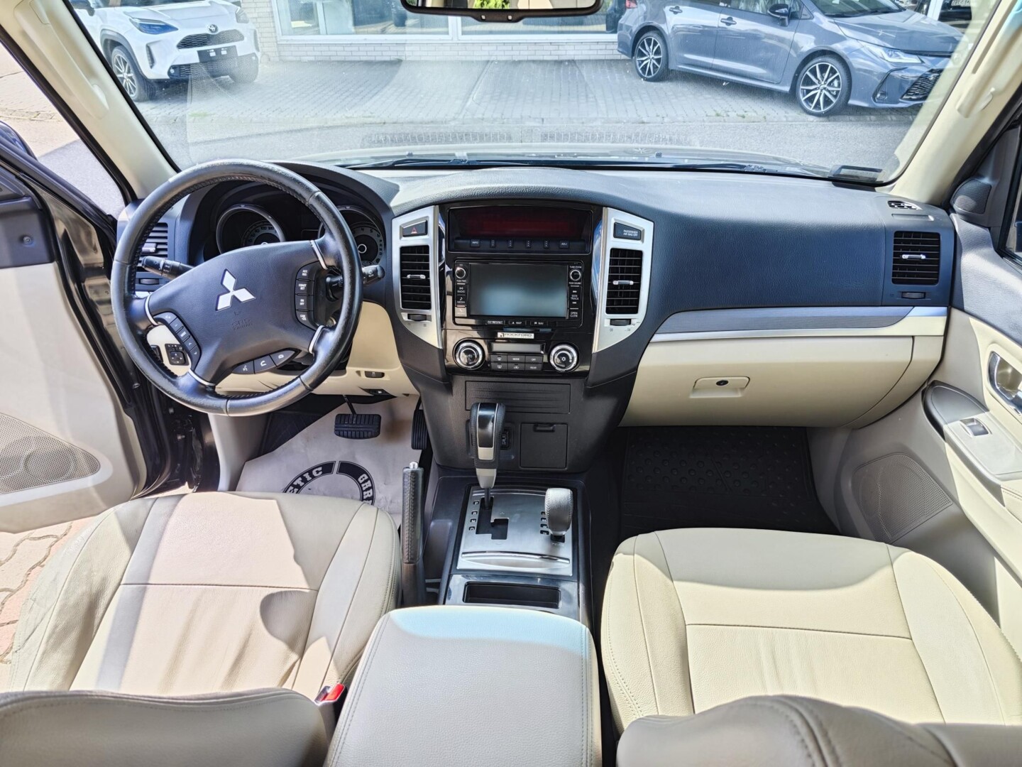 Mitsubishi Pajero