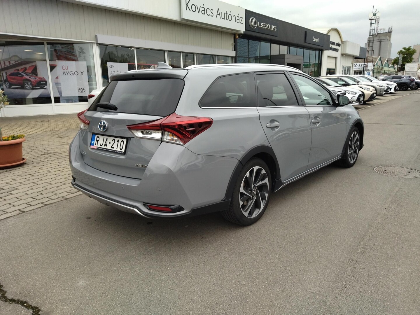 Toyota Auris