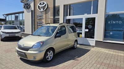 Toyota Yaris Verso