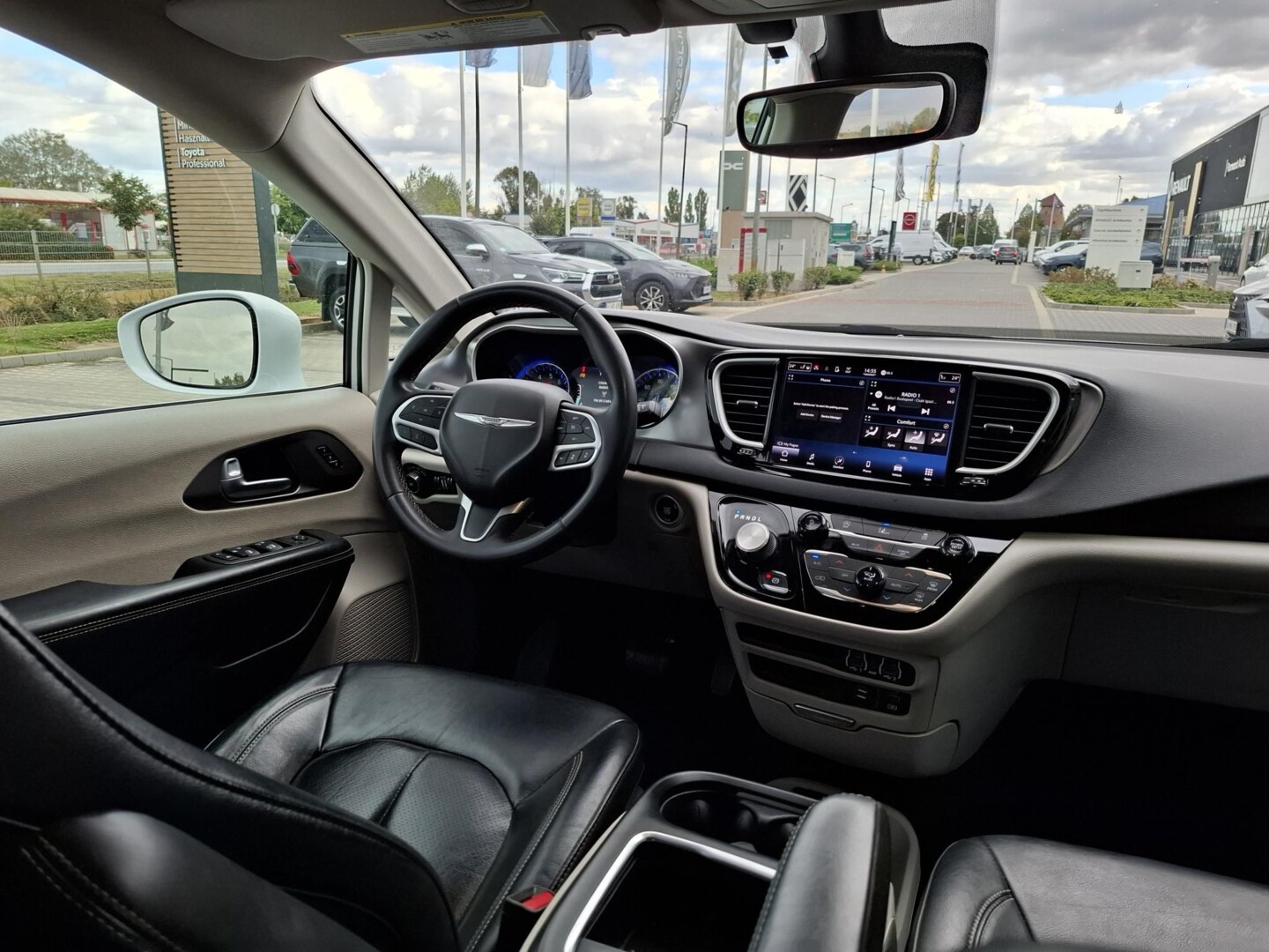 Chrysler Pacifica