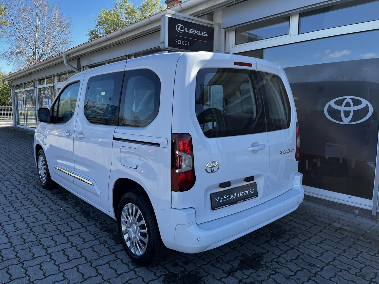 Toyota PROACE