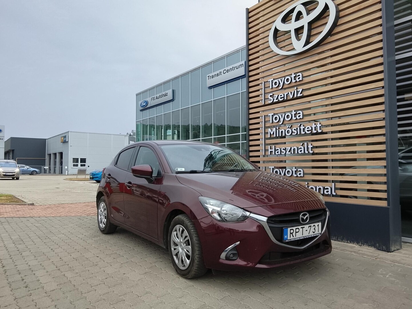 Mazda 2