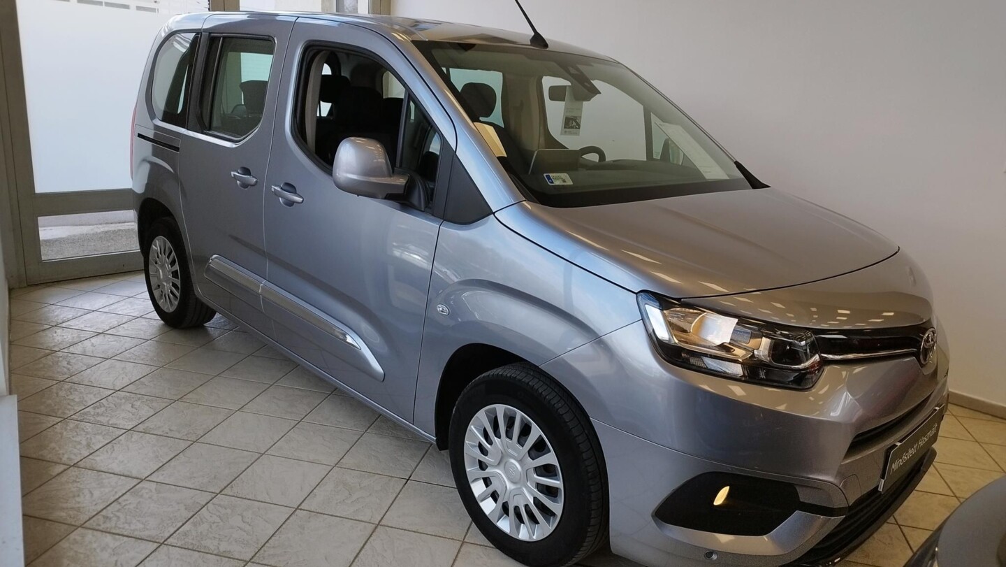 Toyota PROACE