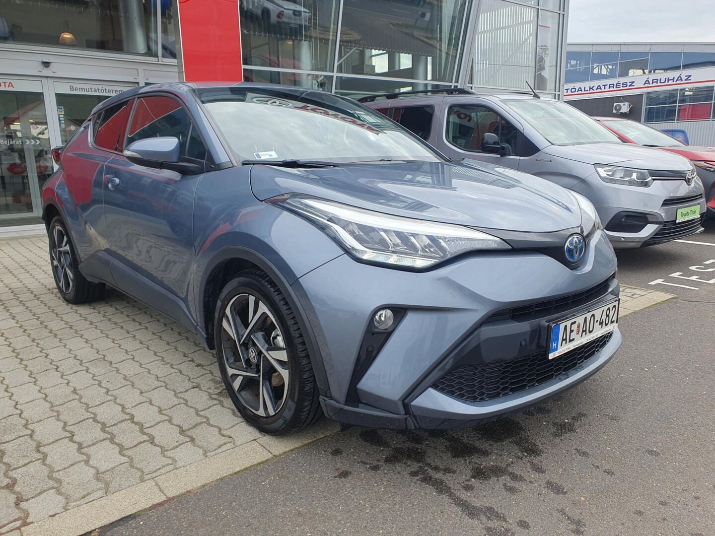 Toyota C-HR