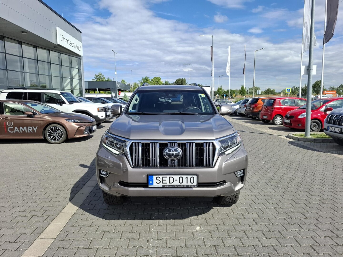 Toyota Land Cruiser