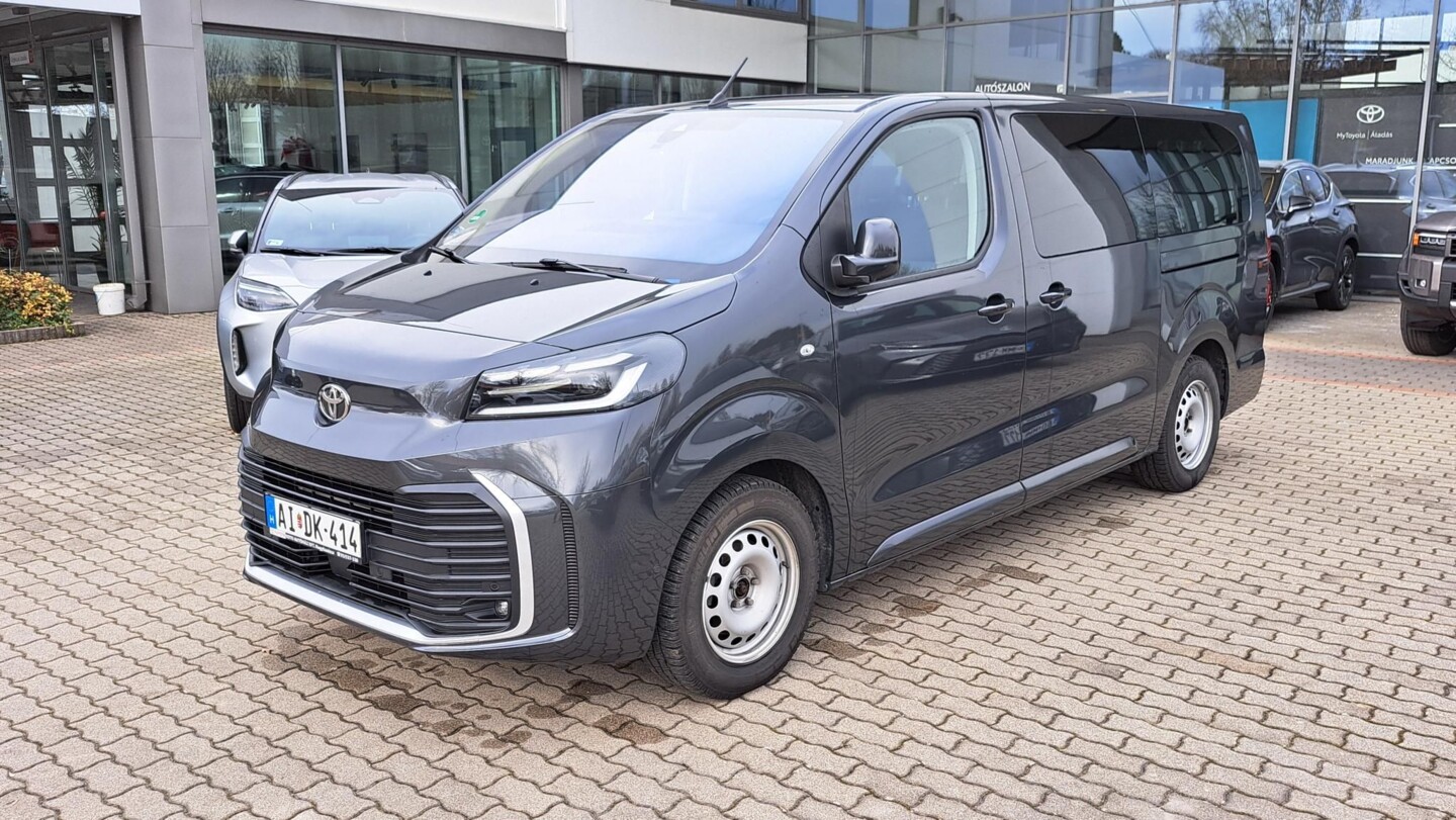 Toyota PROACE