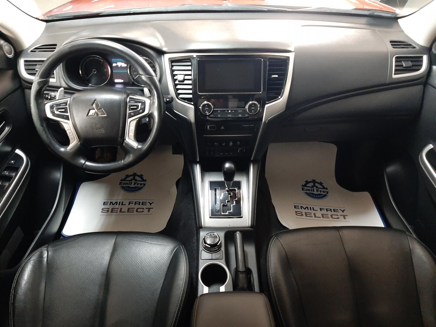 Mitsubishi L200