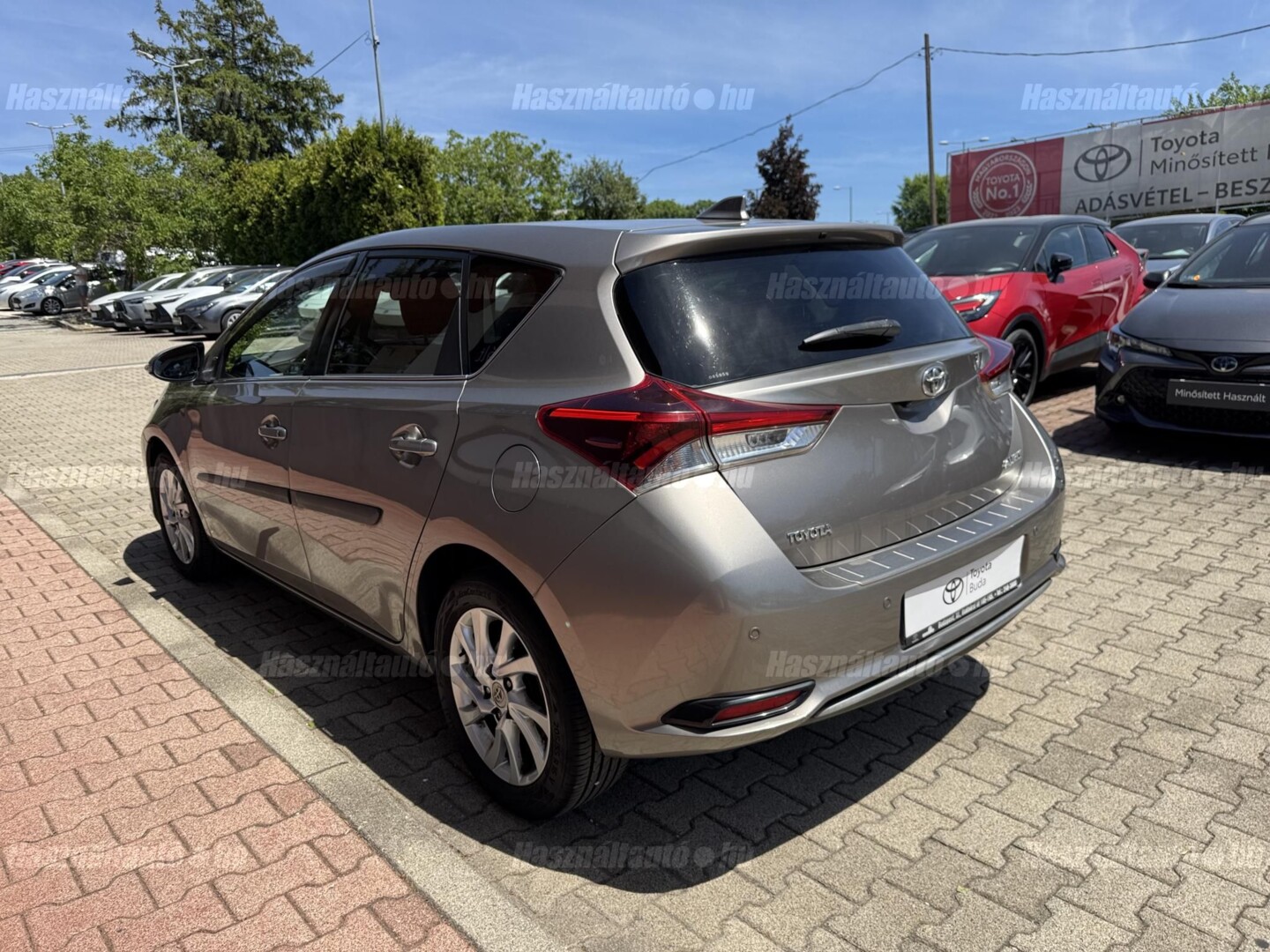 Toyota Auris