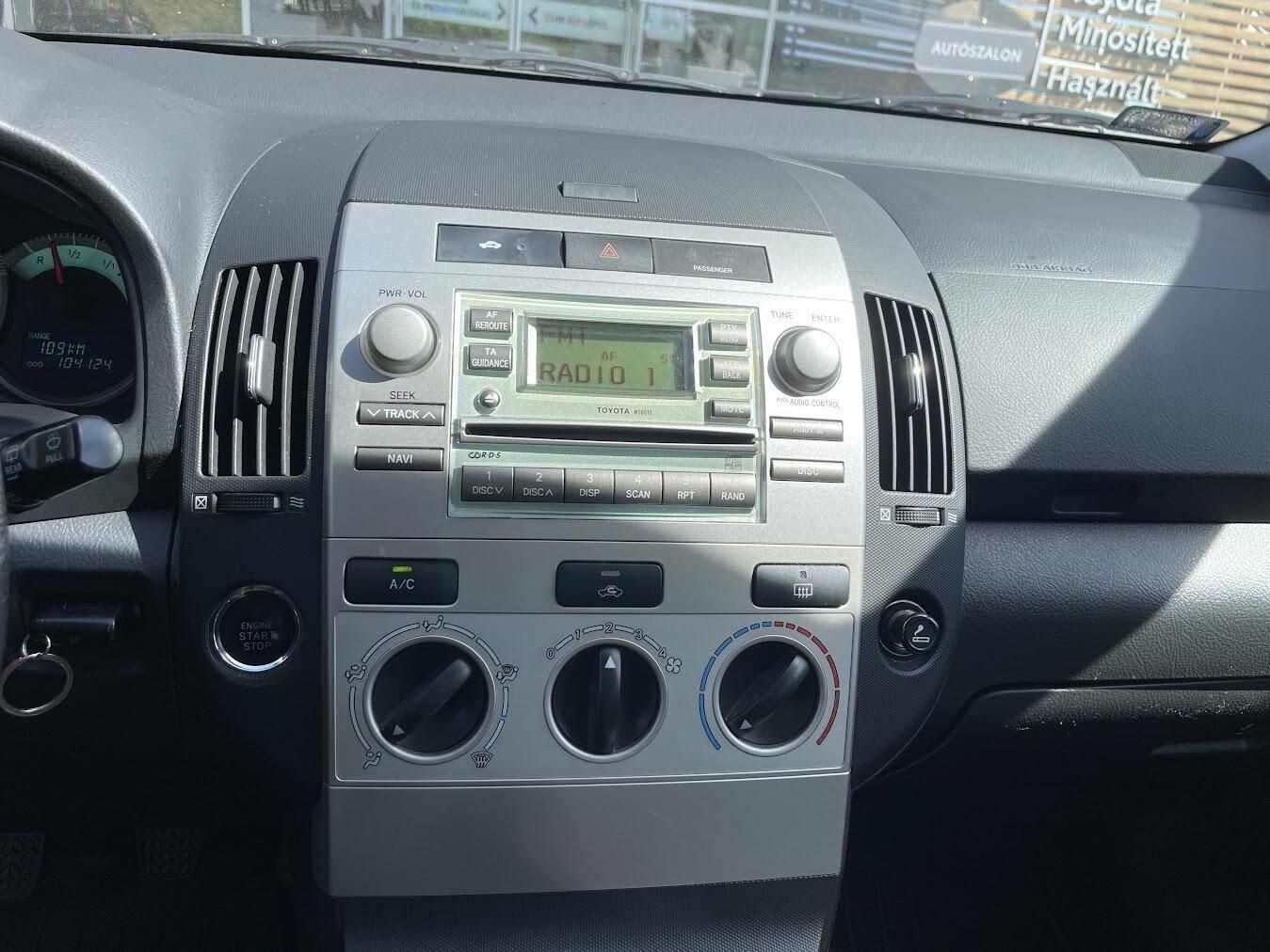 Toyota Corolla Verso
