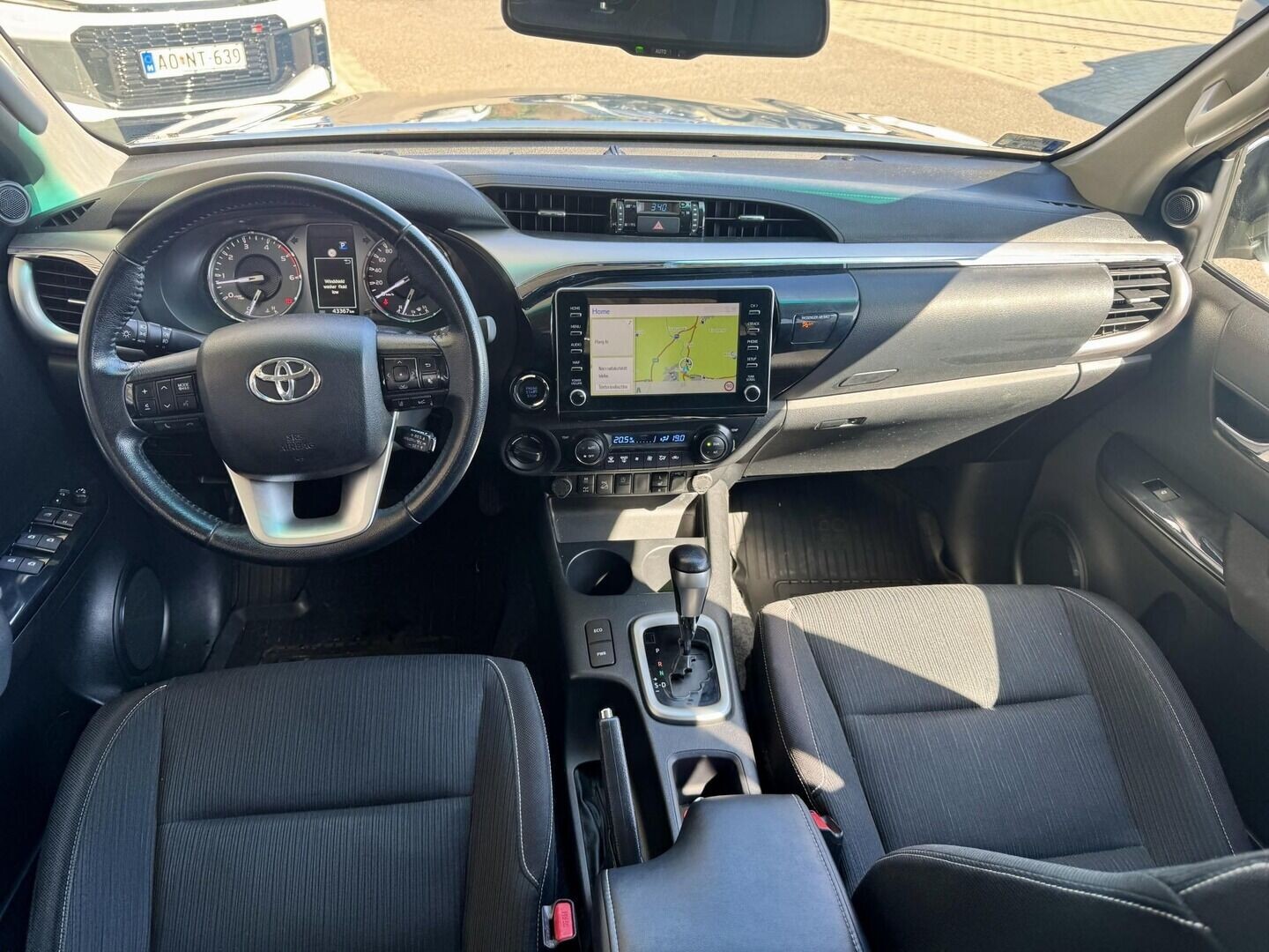 Toyota Hilux