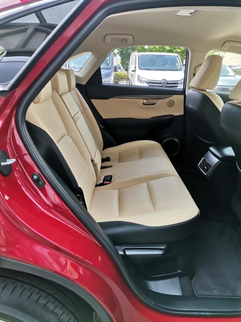 Lexus NX