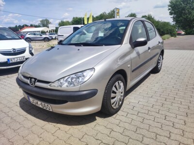 Peugeot 206