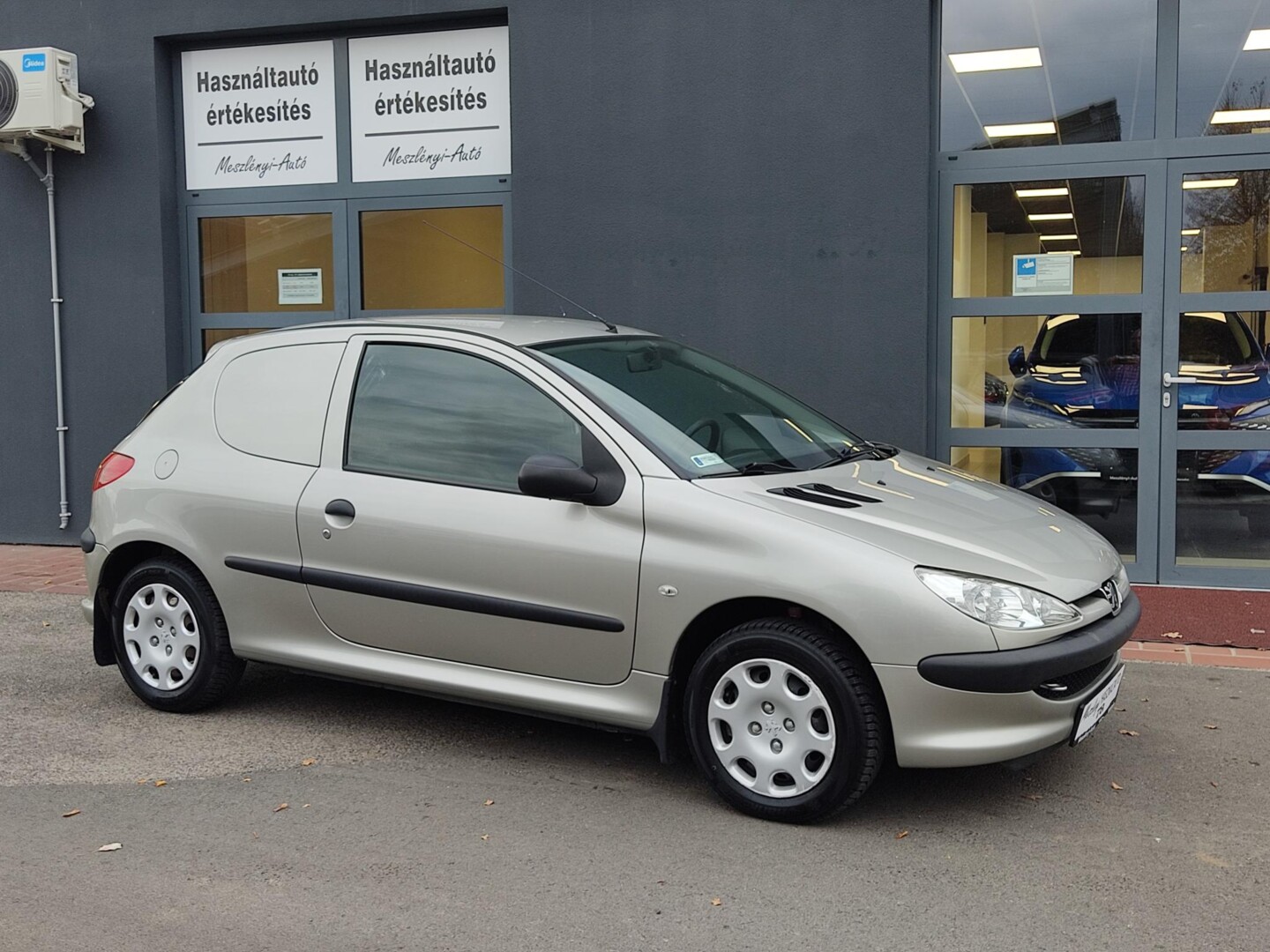 Peugeot 206