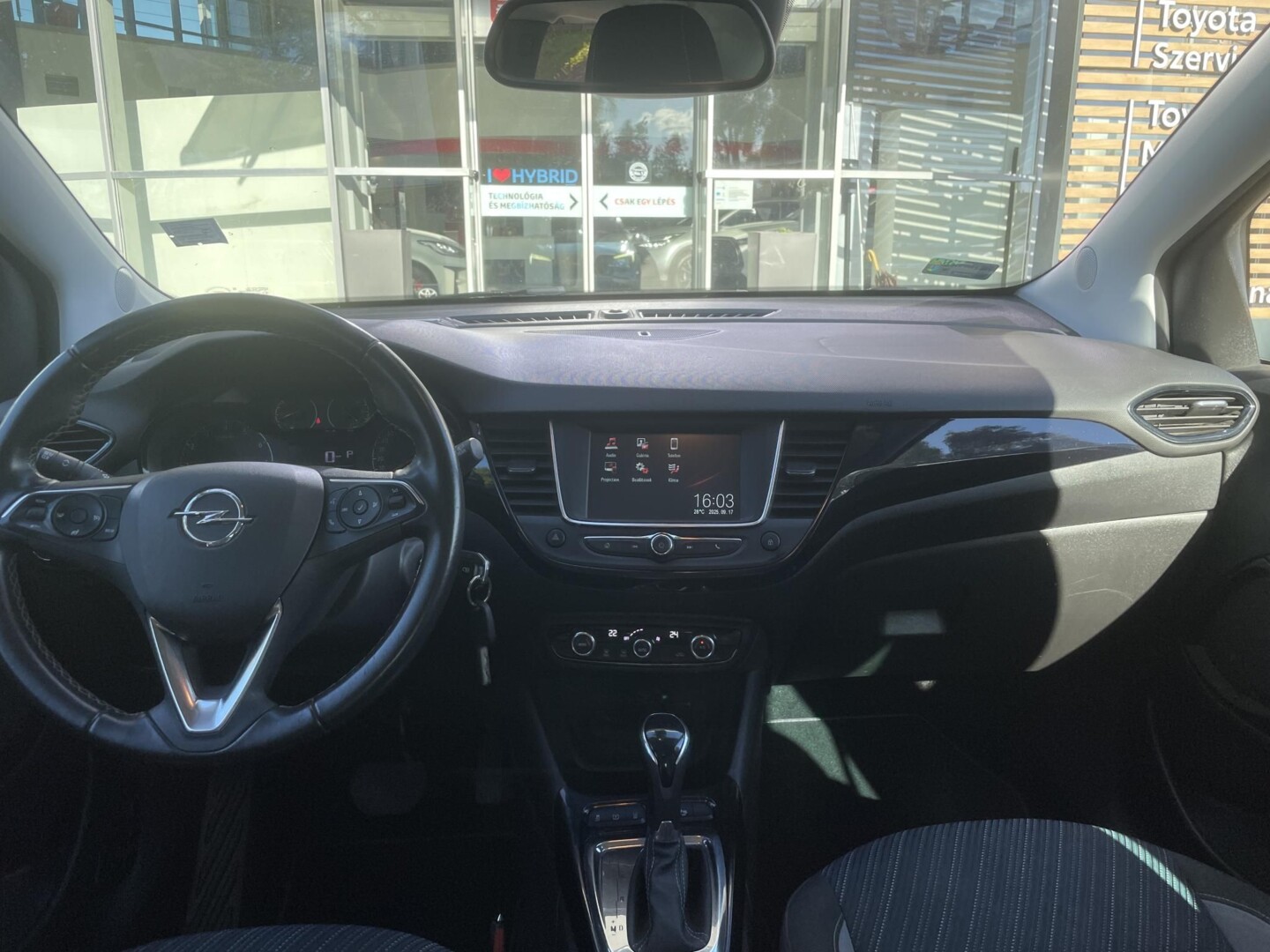 Opel Crossland X