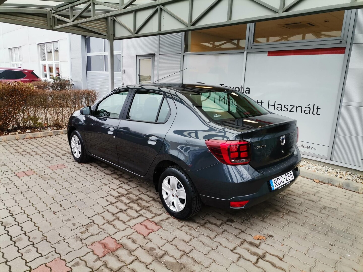 Dacia Logan