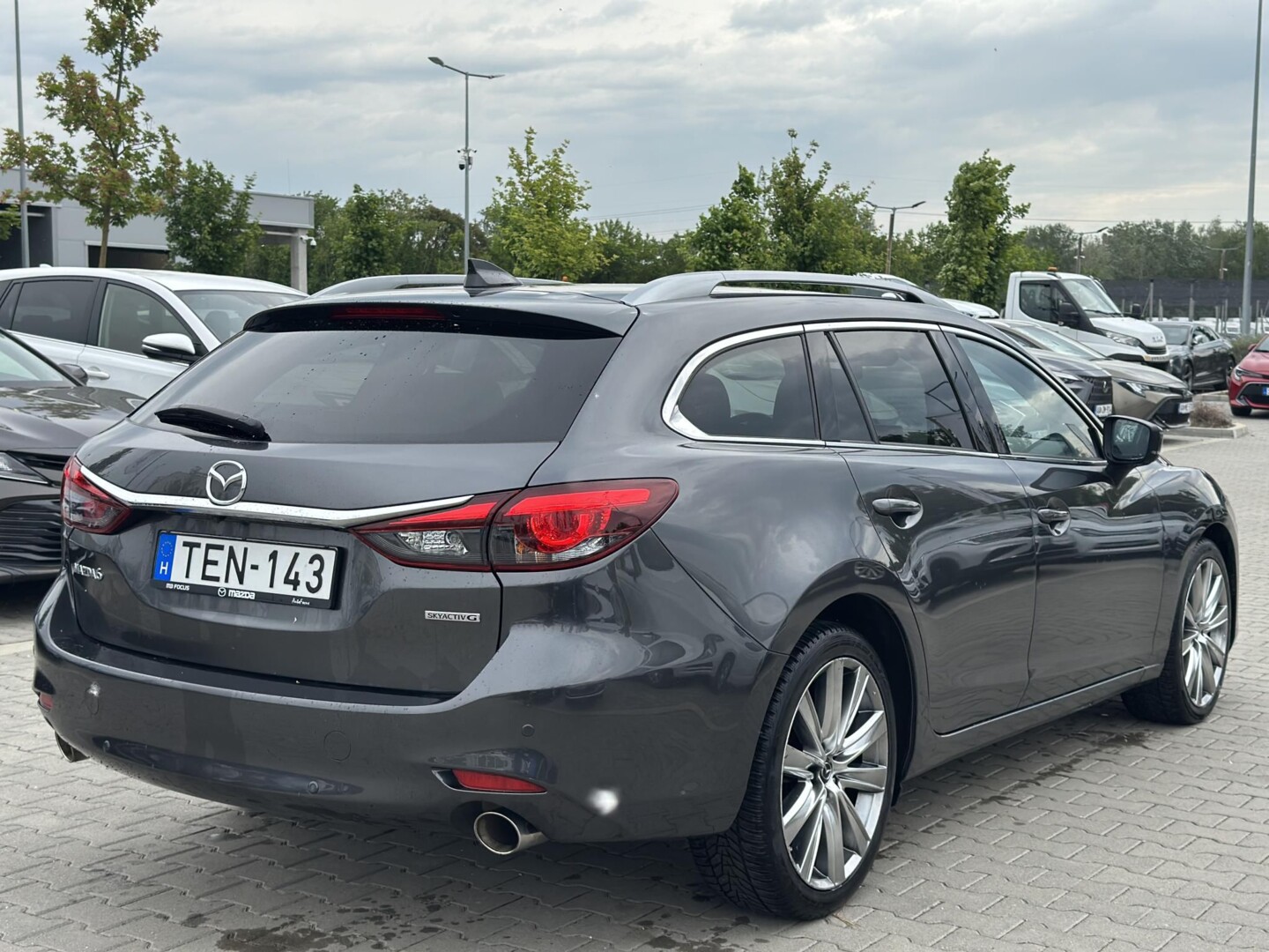Mazda 6