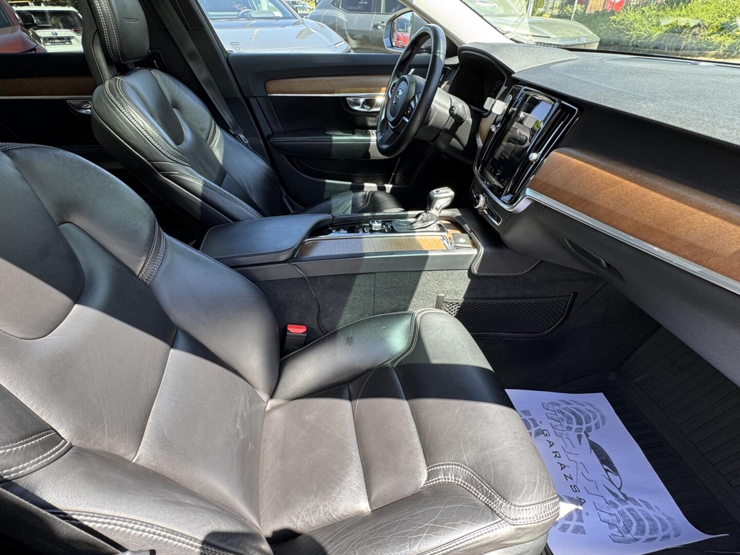 Volvo V90