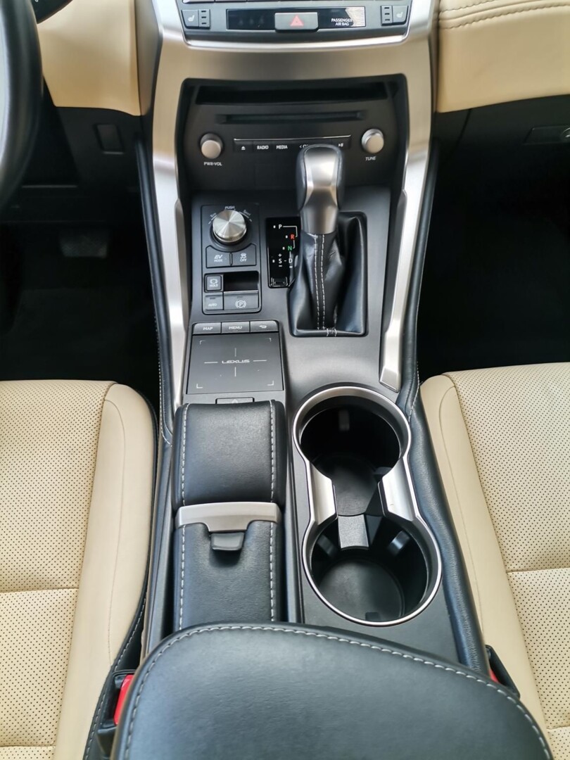 Lexus NX
