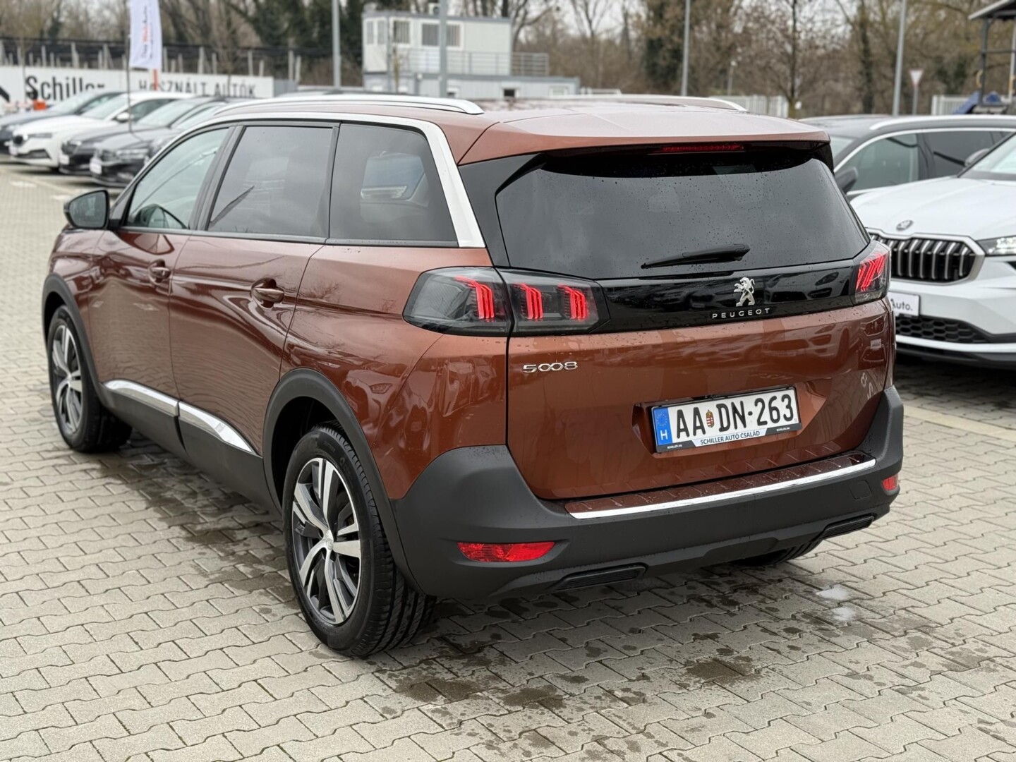 Peugeot 5008