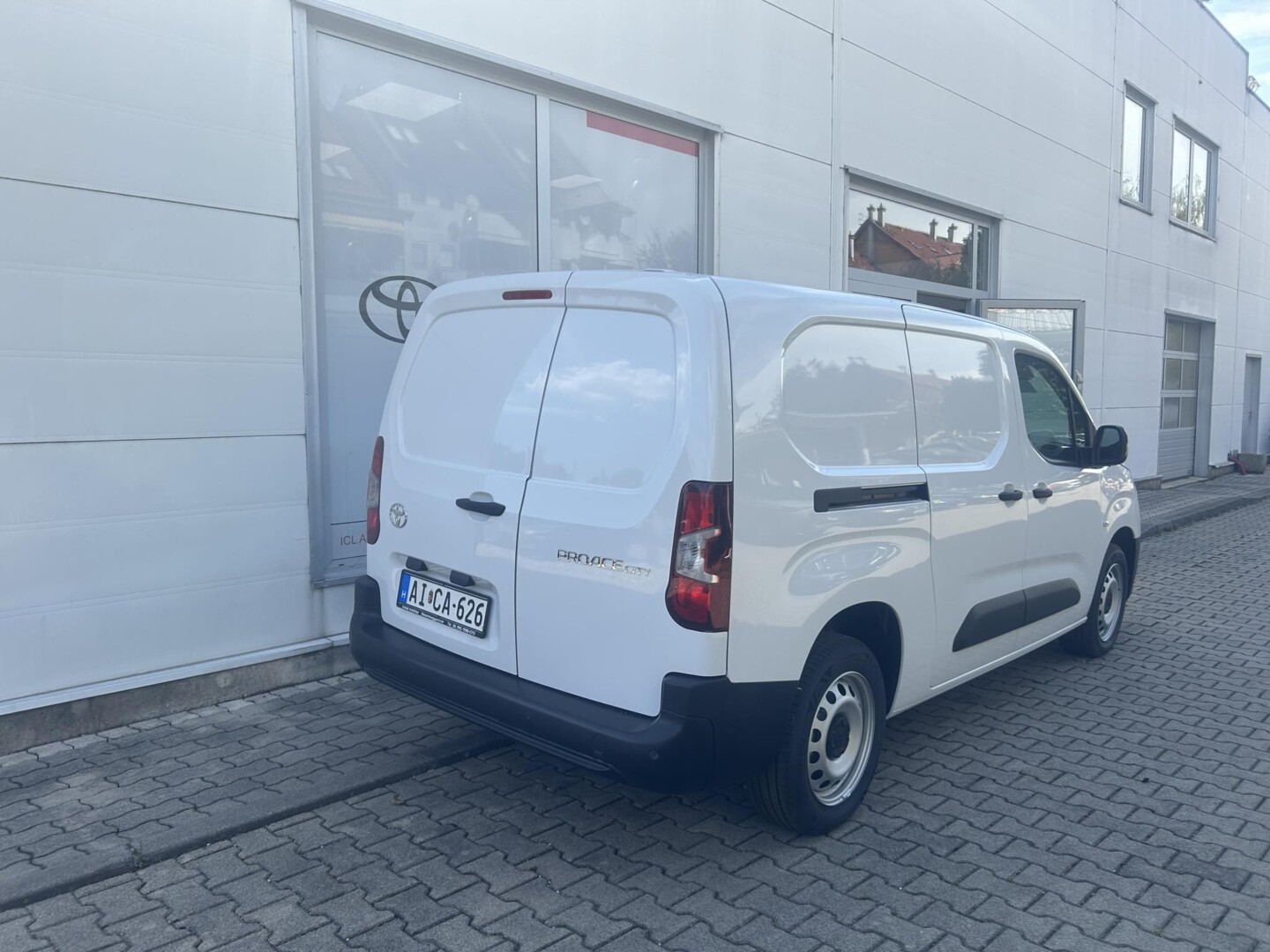 Toyota PROACE