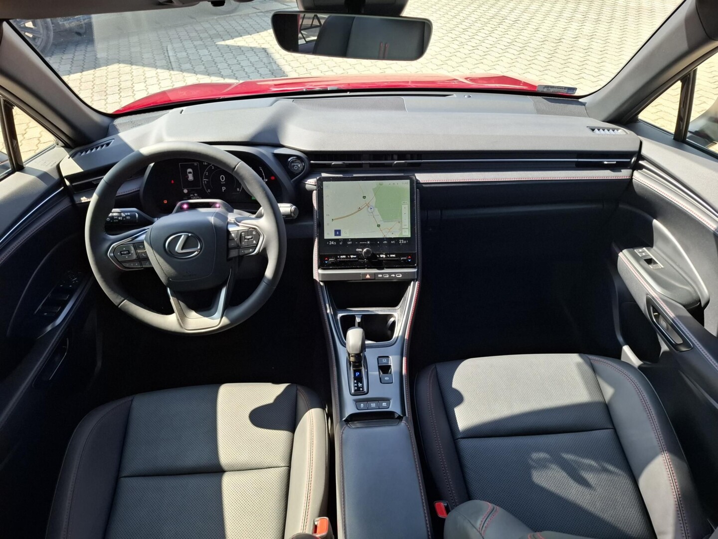 Lexus LBX