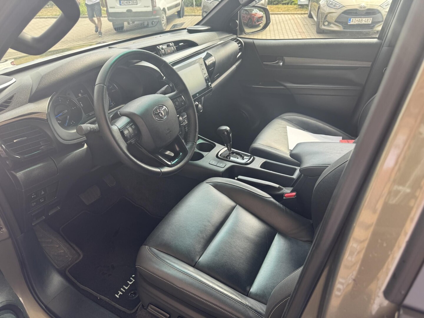 Toyota Hilux