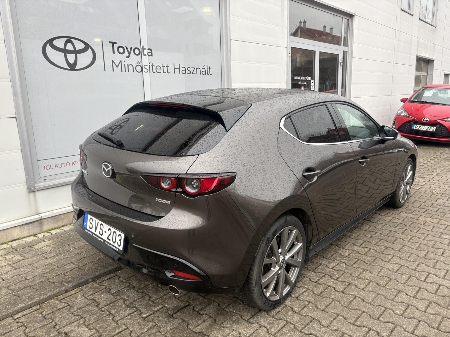 Mazda 3