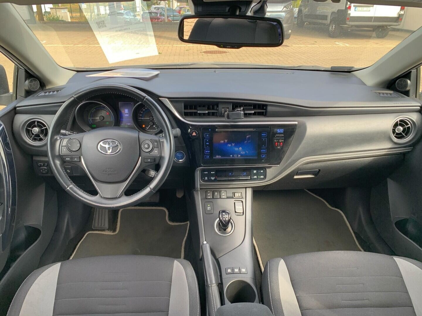 Toyota Auris