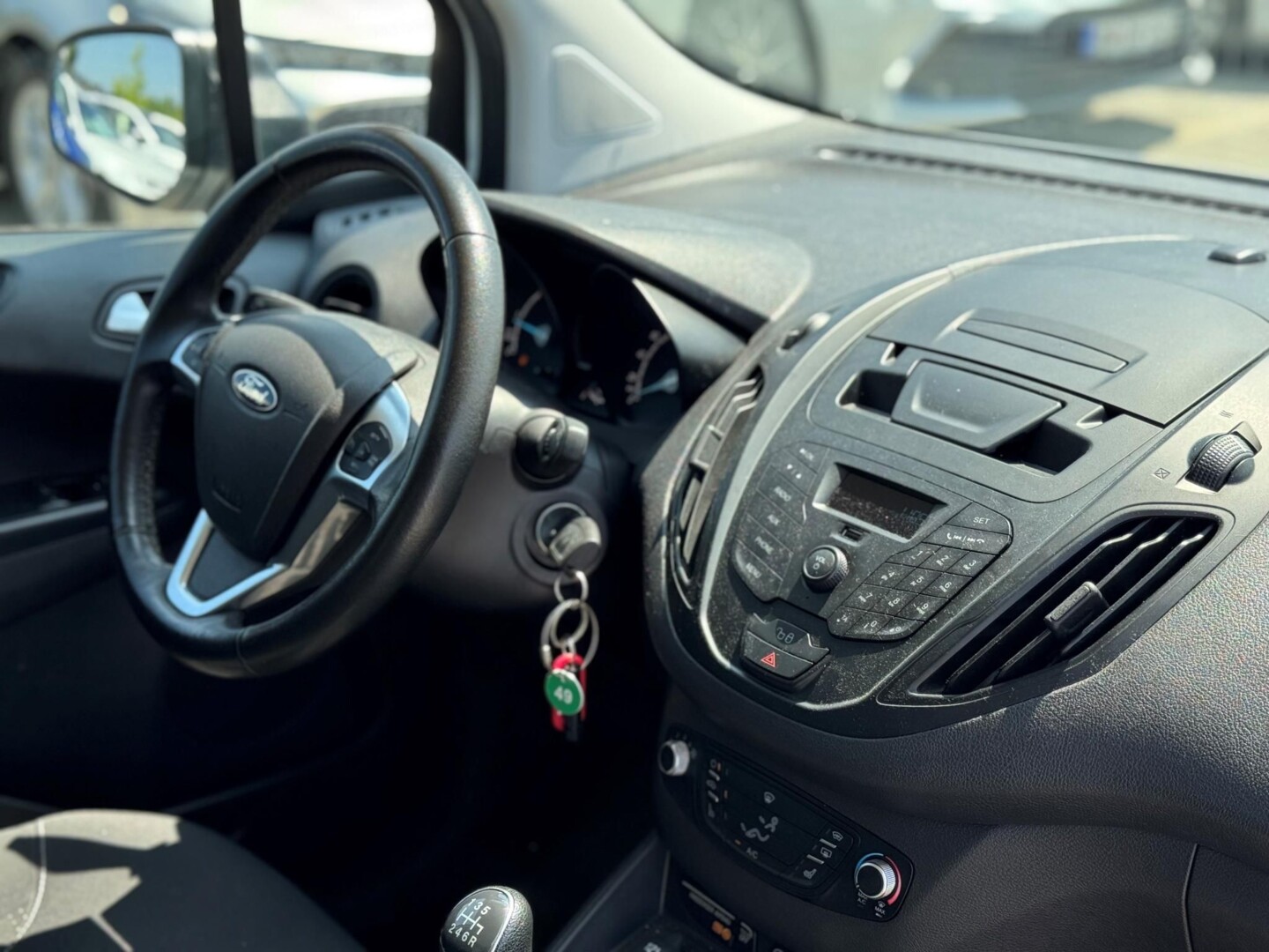 Ford Transit Courier