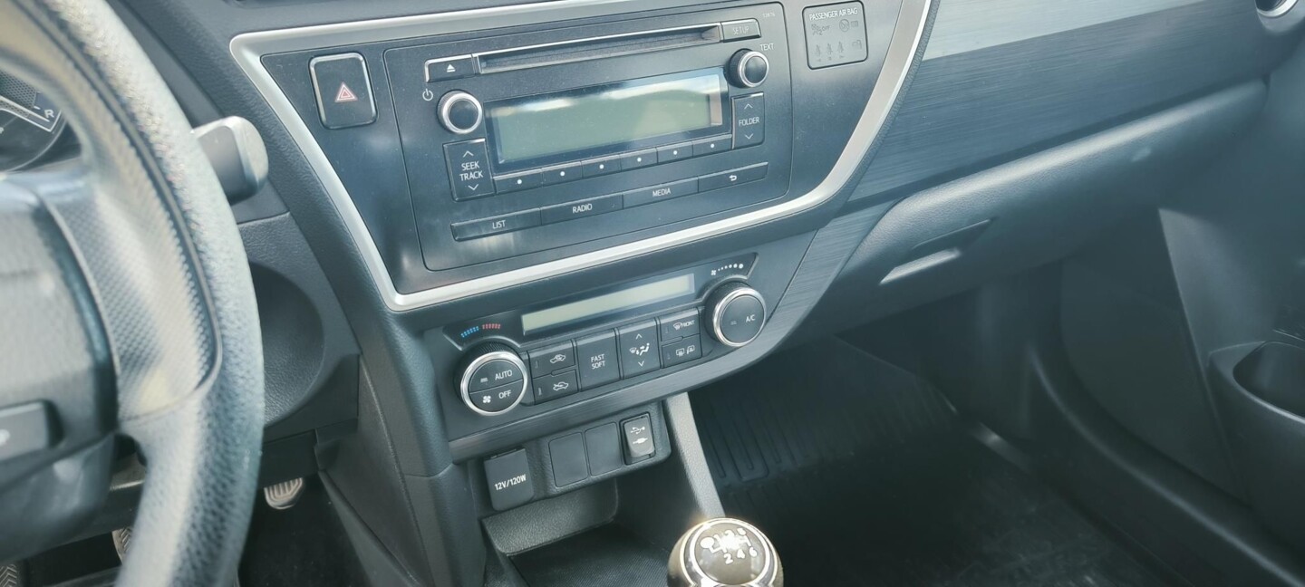 Toyota Auris