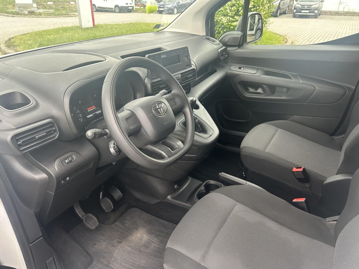 Toyota PROACE