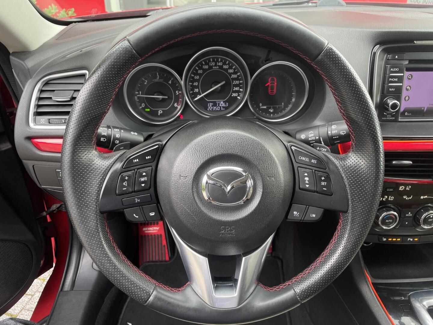 Mazda 6